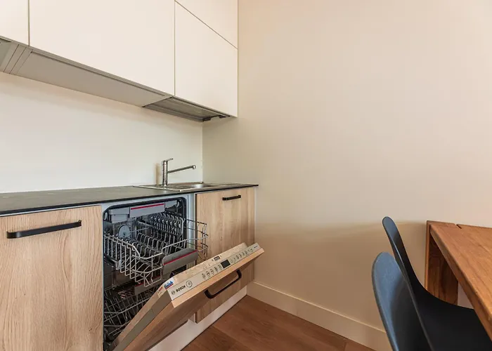 Holidayplus Multiple Apartments, By Cohost
