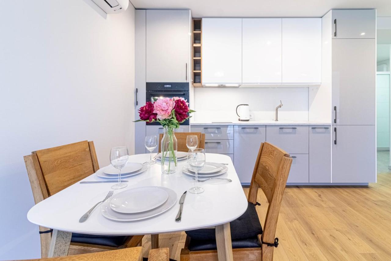 Butas Holidayplus Multiple Apartments, By Cohost Palanga