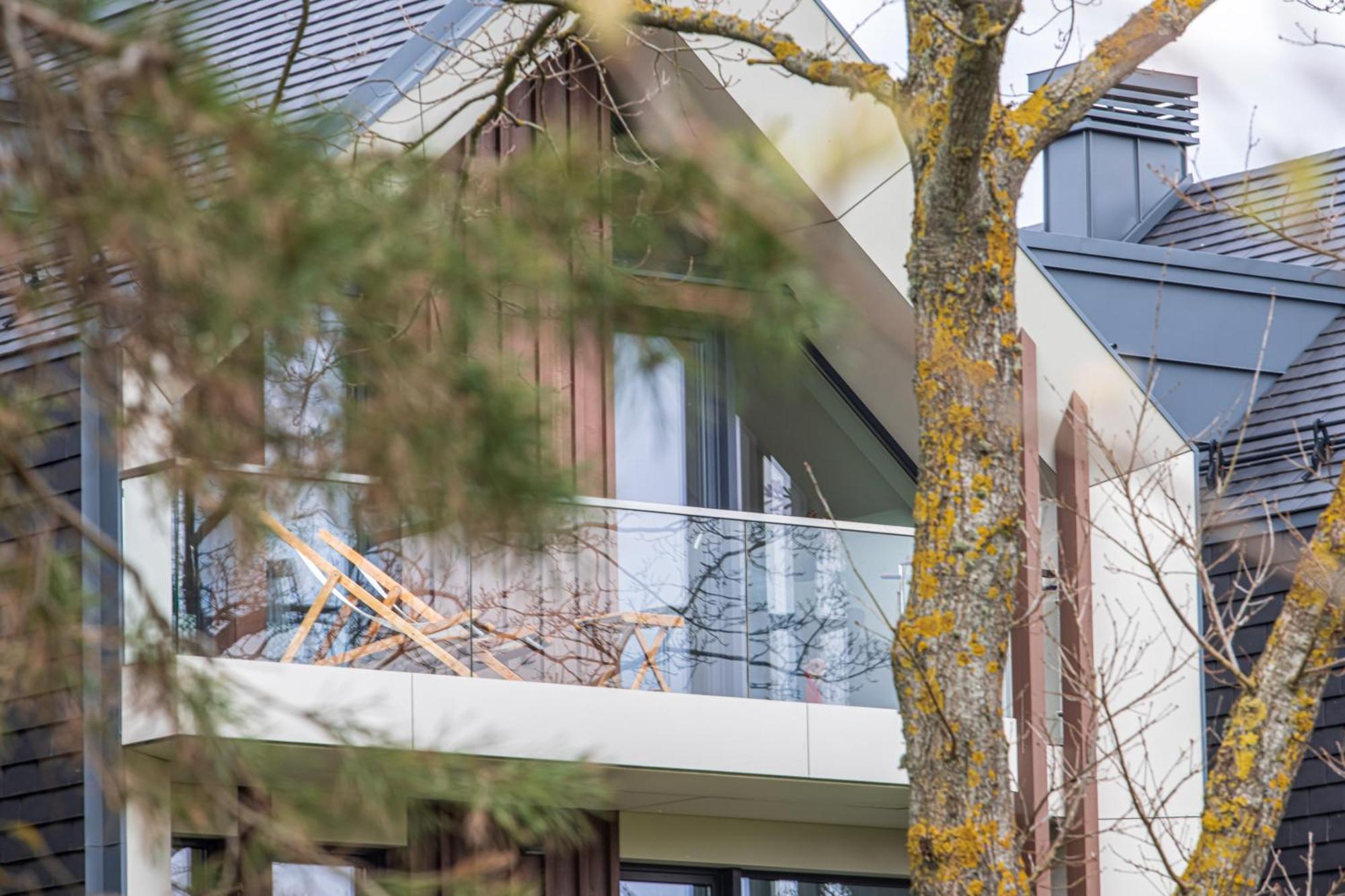 Holidayplus Multiple Apartments, By Cohost