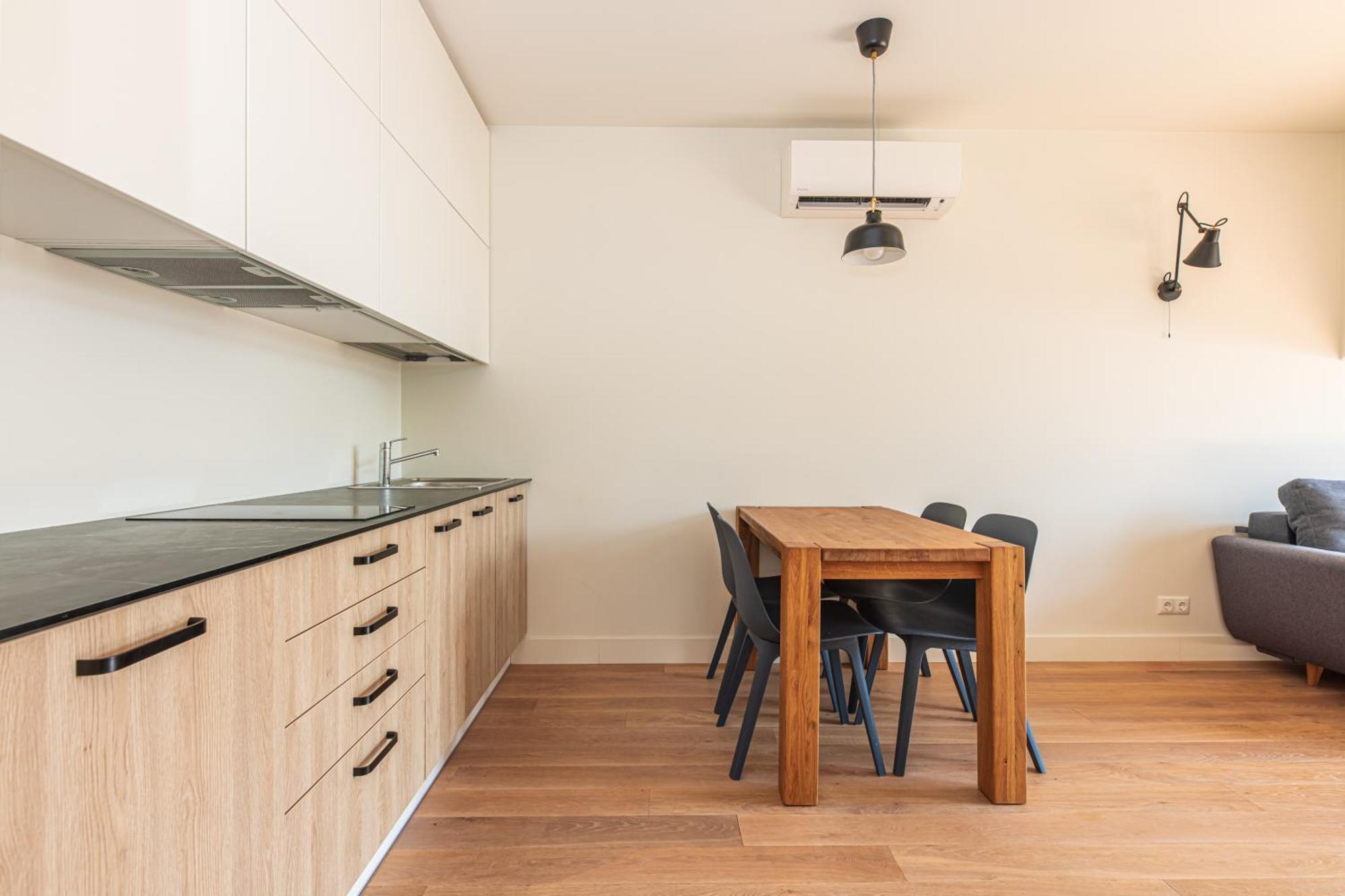 Butas Holidayplus Multiple Apartments, By Cohost