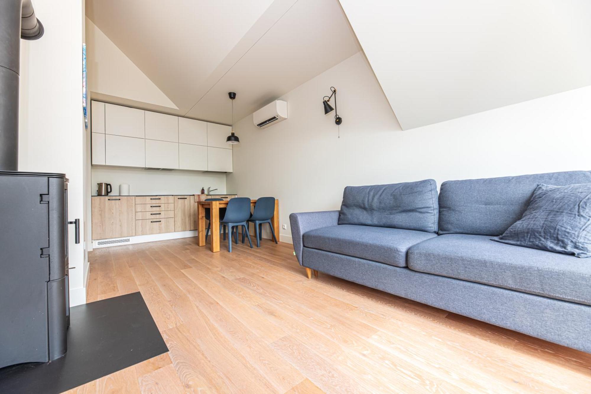 Holidayplus Multiple Apartments, By Cohost *